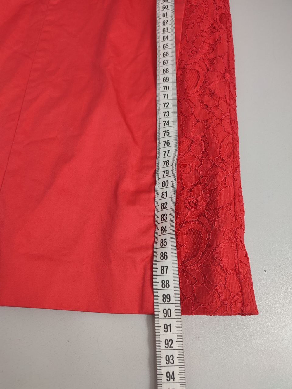 Платье Oasis с кружевом 40 размер