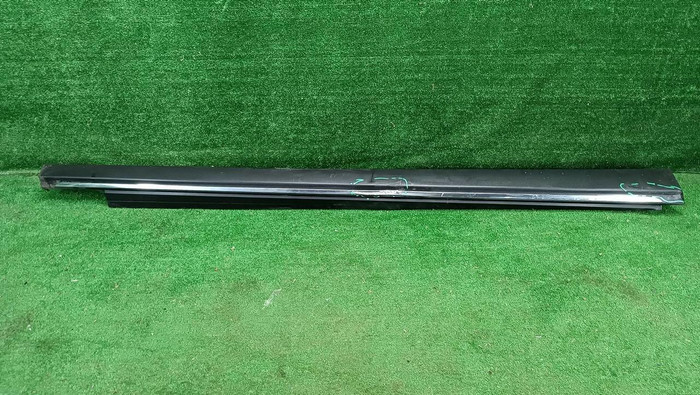 Накладка порога правая Mercedes ML GLE W166 (2011-2018)