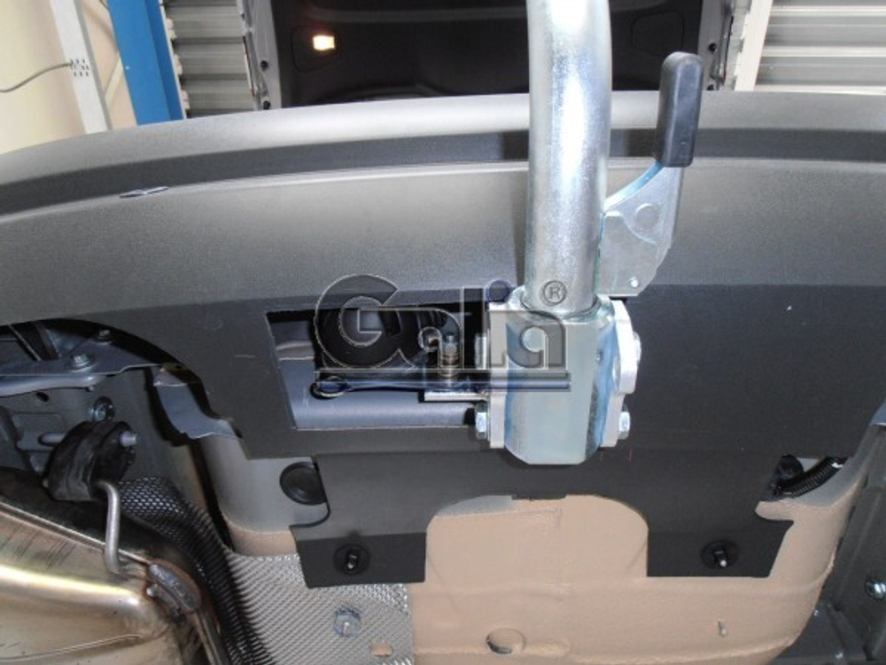 Фаркоп оцинкованный Galia F114A для Ford Galaxy 2006-2015, Ford S-MAX 2006-2015(паспорт и сертификат в комплекте)(без электрики)