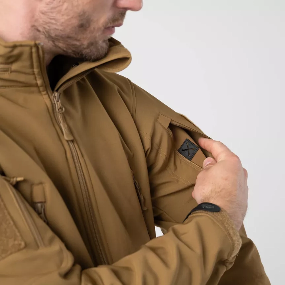 Куртка GUNFIGHTER Helikon (Taiga Green)