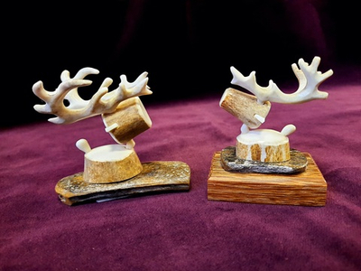 Миниатюра "Северный олень", рог лося, кость мамонта