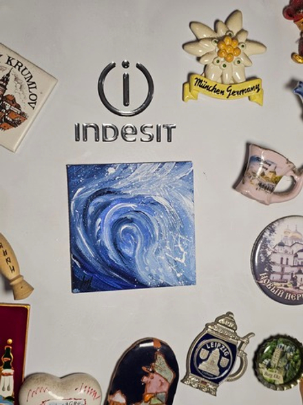 Магнит на холодильник с авторской росписью "Волна"