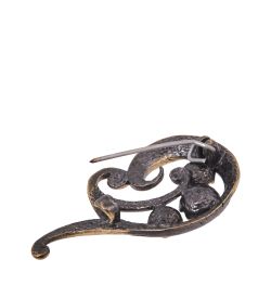 AM-4208 Брошь «Ландыш Завиток» (латунь, янтарь)