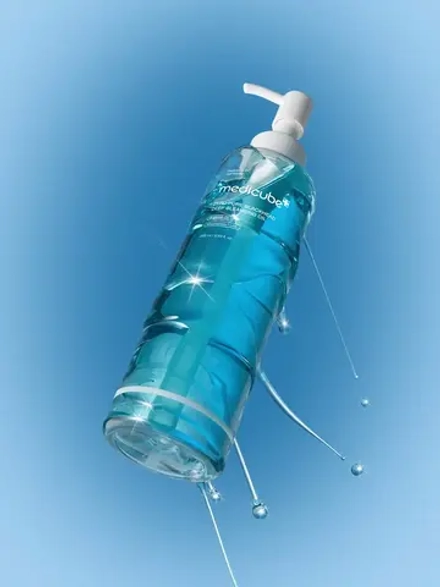 Medicube Гидрофильное масло для очищения и сужения пор Zero Pore Blackhead Deep Cleansing Oil 205 мл