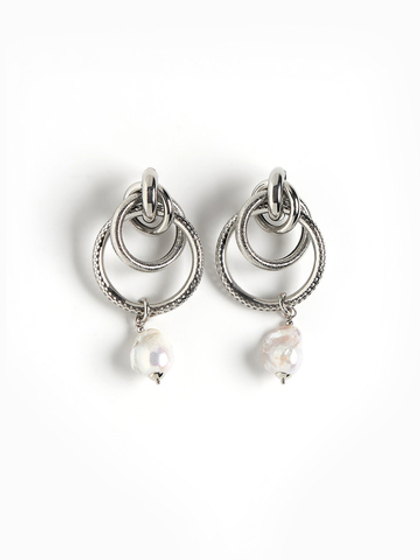 Серьги "Triple pearl ring" Silver