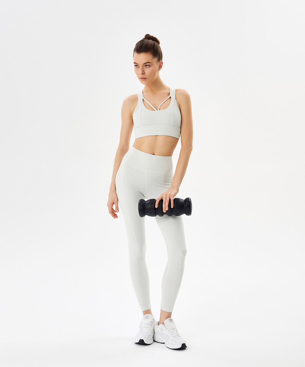 Ролик массажный FA-526, PU, средняя жесткость, 30x10 см, черный