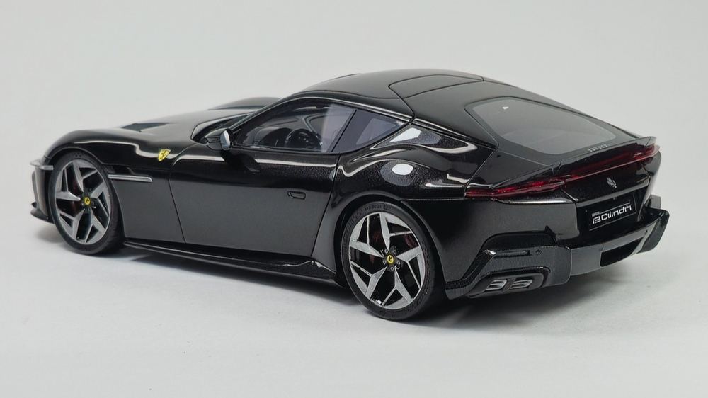 Краска лаковая HobbyLink Ferrari Nero Daytona HP-1017