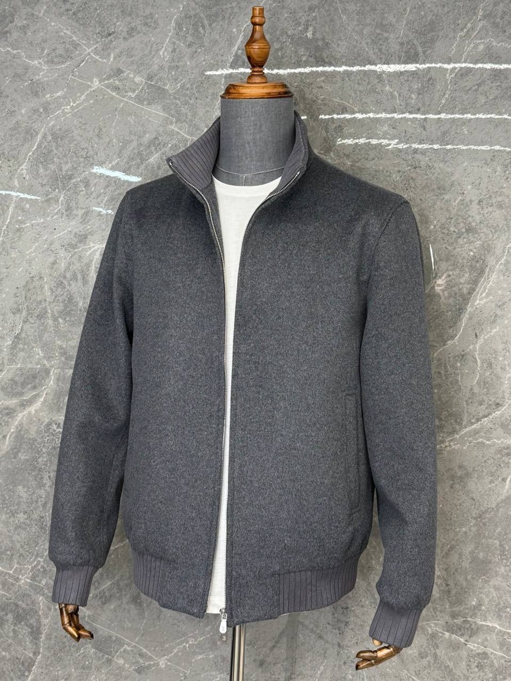 Кашемировый бомбер Brunello Cucinelli