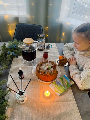 Дорожка на стол из льна