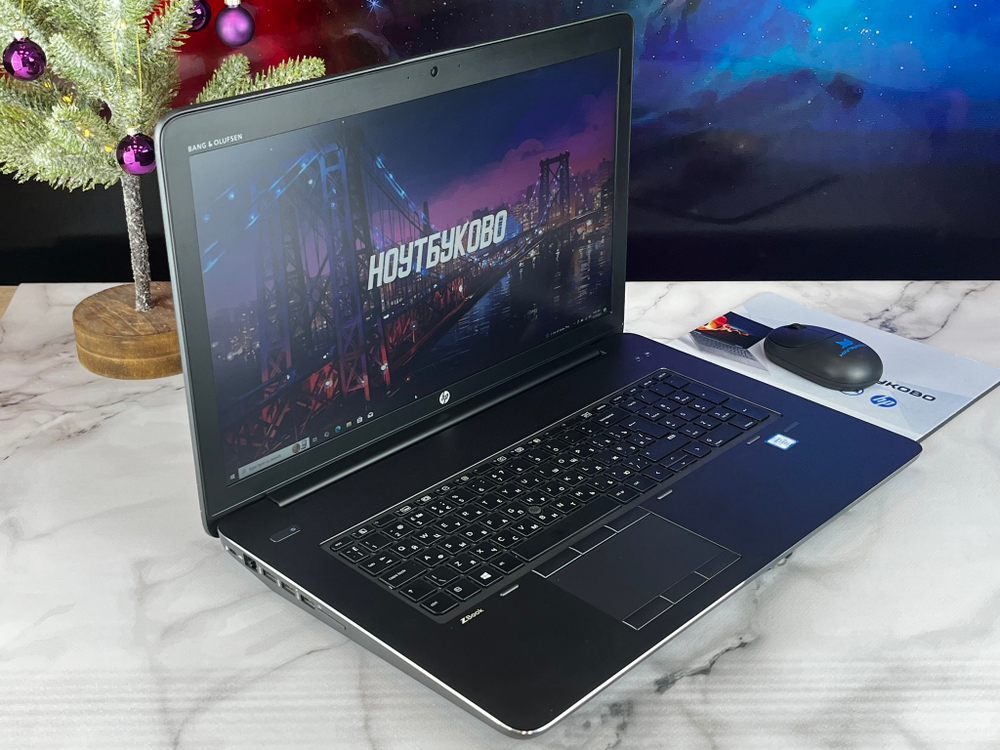 HP ZBook 17 G3 Ноутбук 17.3", Intel Core i7-6820HQ, Windows Pro, черный, черно-серый, Русская раскладка