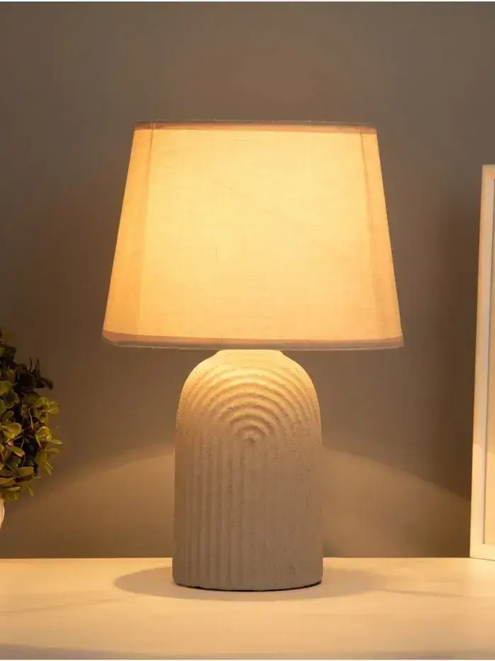 Настольная лампа "Доротея" Е14 40Вт серый 22х22х35 см RISALUX