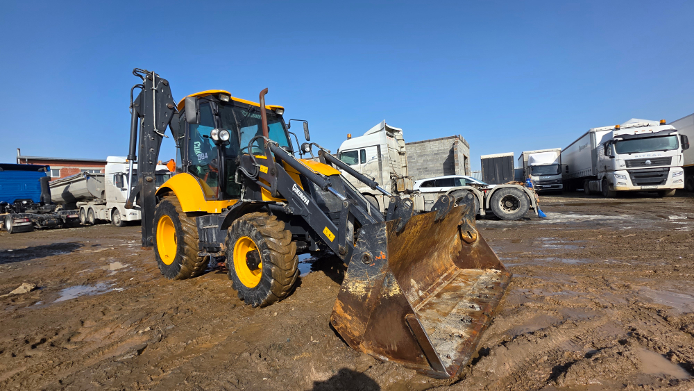 Cukurova 884 Экскаватор-погрузчик 884 (Дизельный, 4,4 л., 101 л.с.)