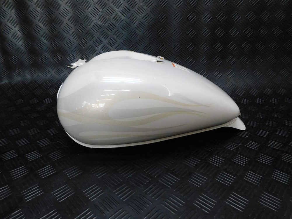 Бак топливный Suzuki Intruder 400 Classic VK54A 051944