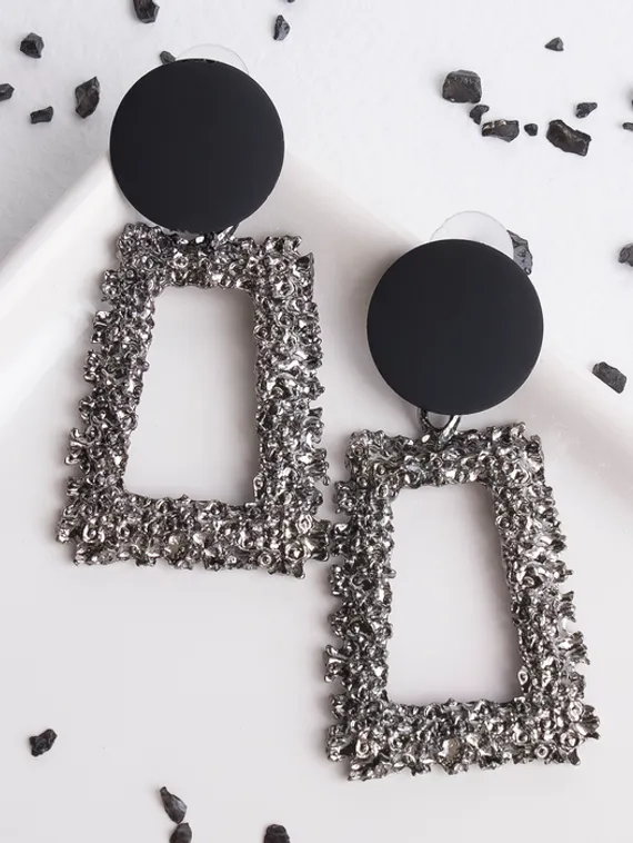 Серьги металл "Эстетика" трапеция, цвет чёрно-серый