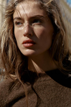 ZARA СВИТЕР ИЗ ШЕРСТИ И АЛЬПАКИ, КОРИЧНЕВЫЙ