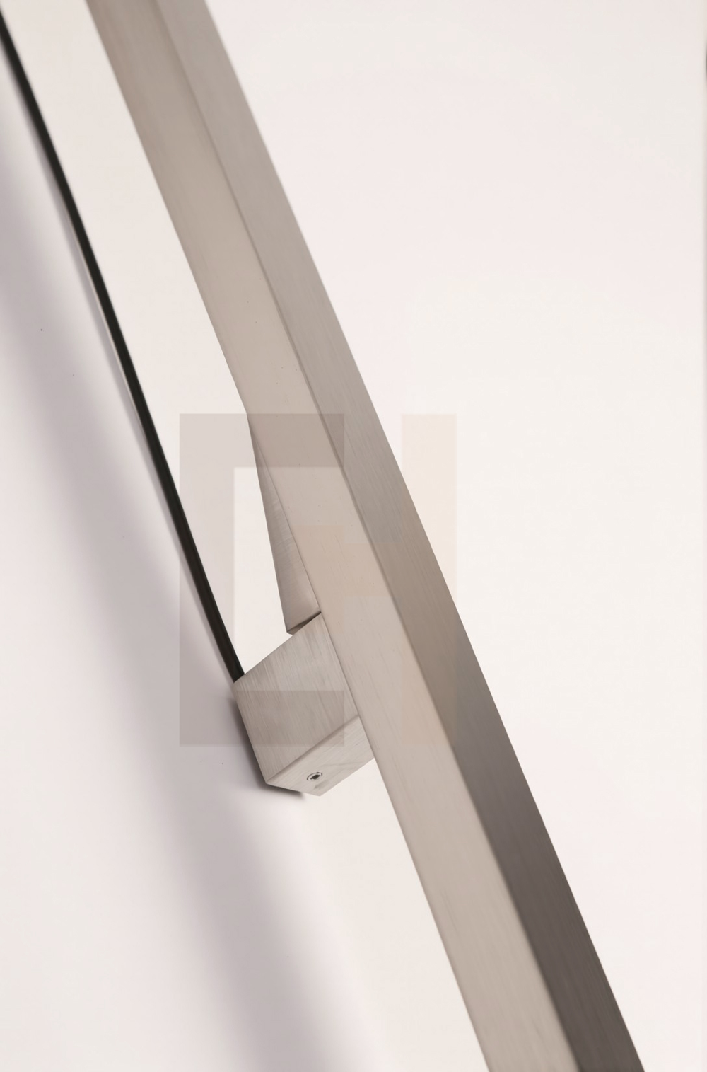 Арт. 40x30 Inox Basic Mechanical, L-1600