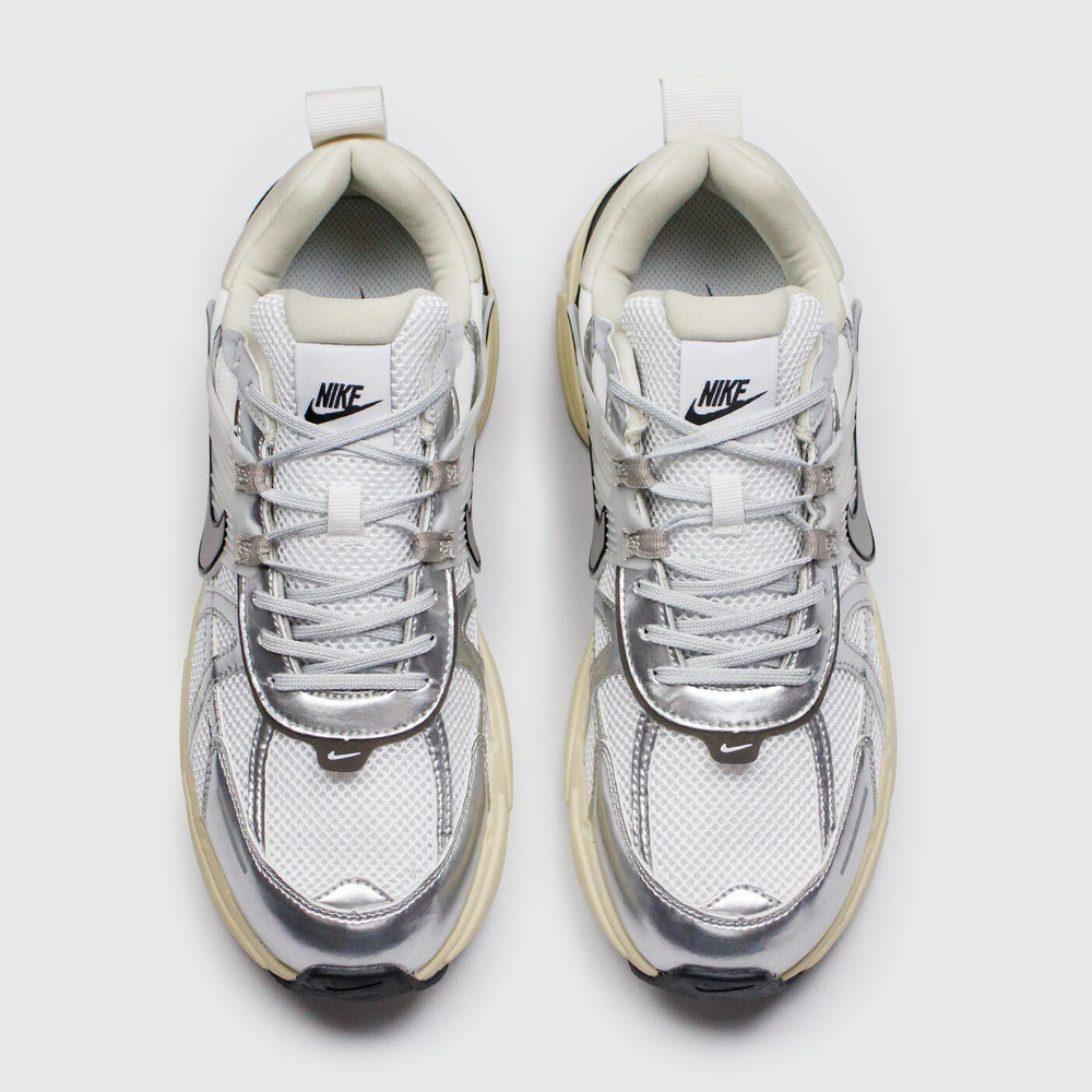 Кроссовки Nike V2K Run White Silver Beige Wmns