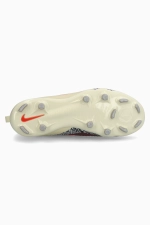 Бутсы Nike Phantom 6 Low Academy FG/MG Junior
