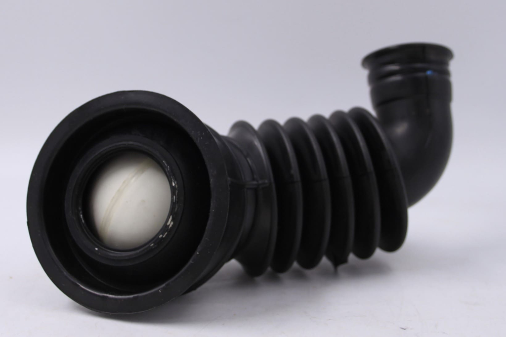 Патрубок бак-насос 174003075 стиральной машины Ariston