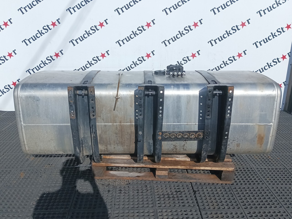 Бак топливный 850L 2023г.