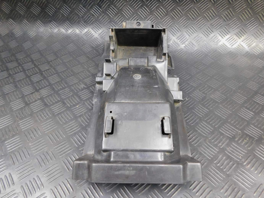 Подкрылок Kawasaki ZZR 400 98 053119