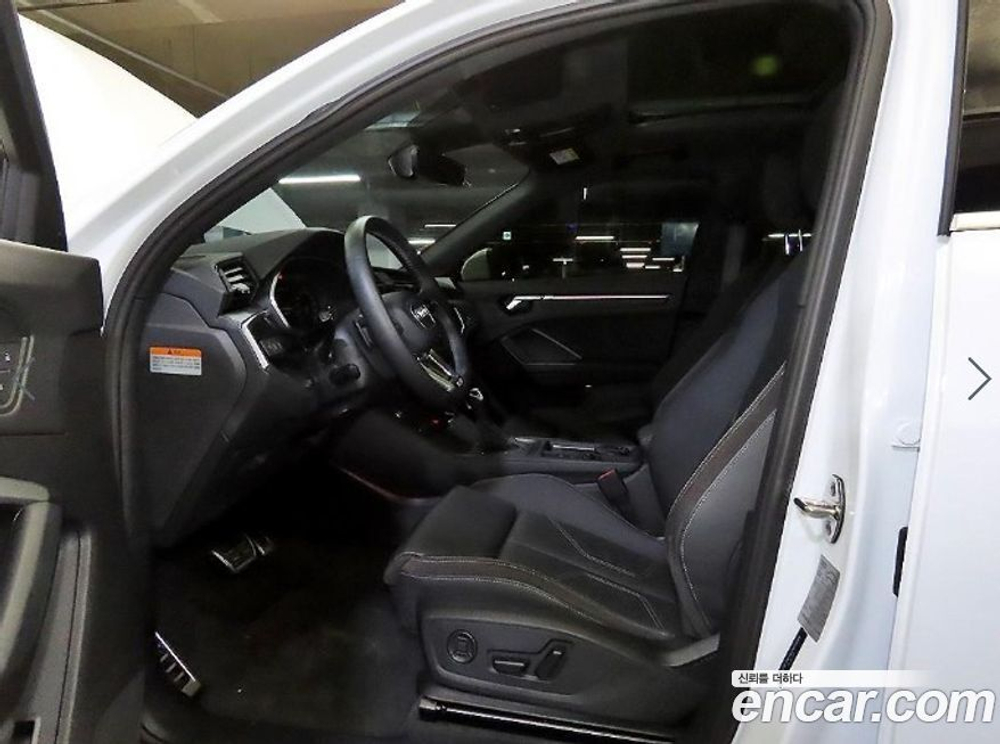 Audi Q3 (F3) 35 TDI Premium Sportback (09.2022)