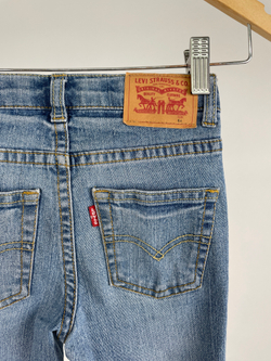 Джинсы Levi’s