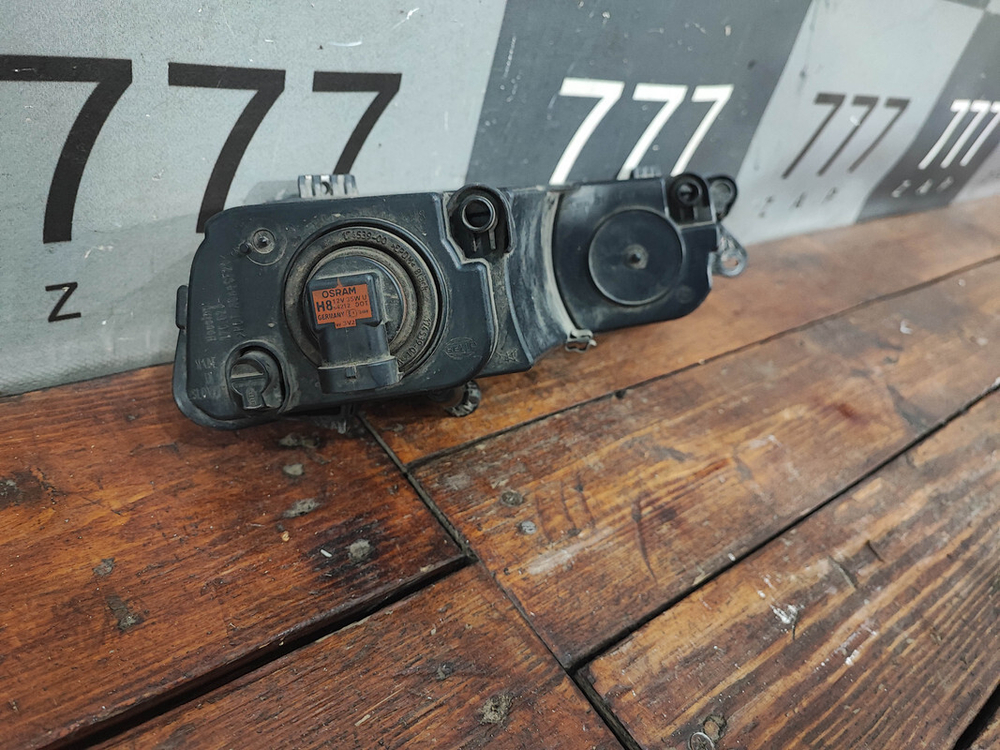 ПТФ передняя левая Volkswagen Passat B7 11-15 Б/У Оригинал 17662401