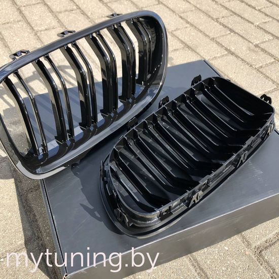 Решетка (ноздри) радиатора M5 LOOK GLOSSY BLACK для BMW 5 F10 F11