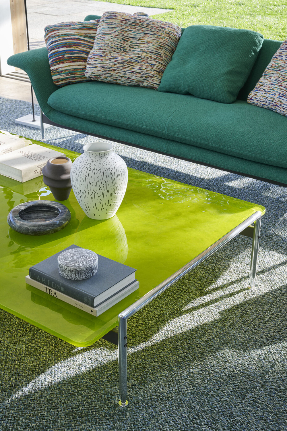 Столик Cassina ESOSOFT COFFEE TABLE