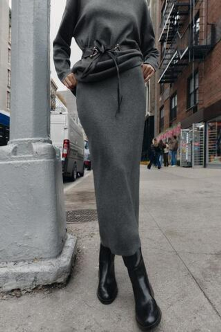 ZARA ОДНОТОННАЯ ТРИКОТАЖНАЯ ЮБКА МИДИ ИЗ МЯГКОЙ ТКАНИ, СЕРЫЙ МЕЛАНЖ