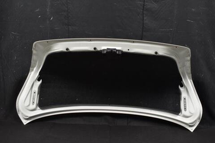 крышка багажника Toyota Premio NZT260 ZRT265 без оптики