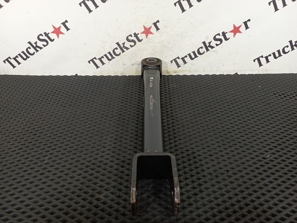 Стойка заднего стабилизатора 2023г.