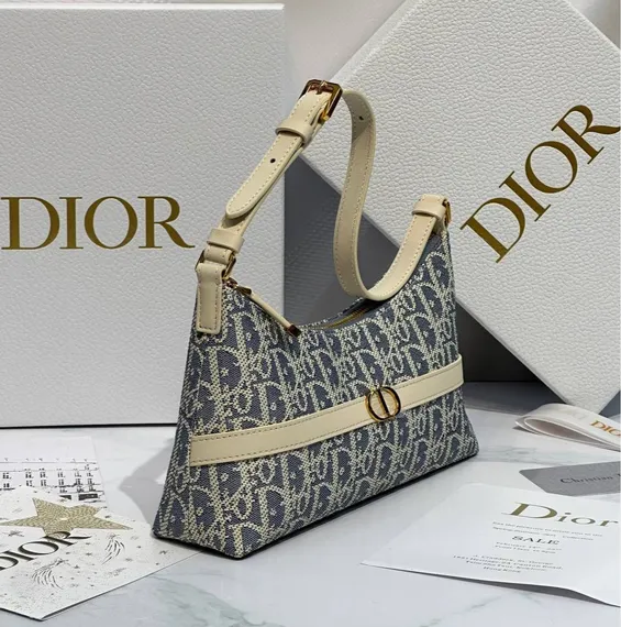 Сумка Dior 30 Montaigne Cigale