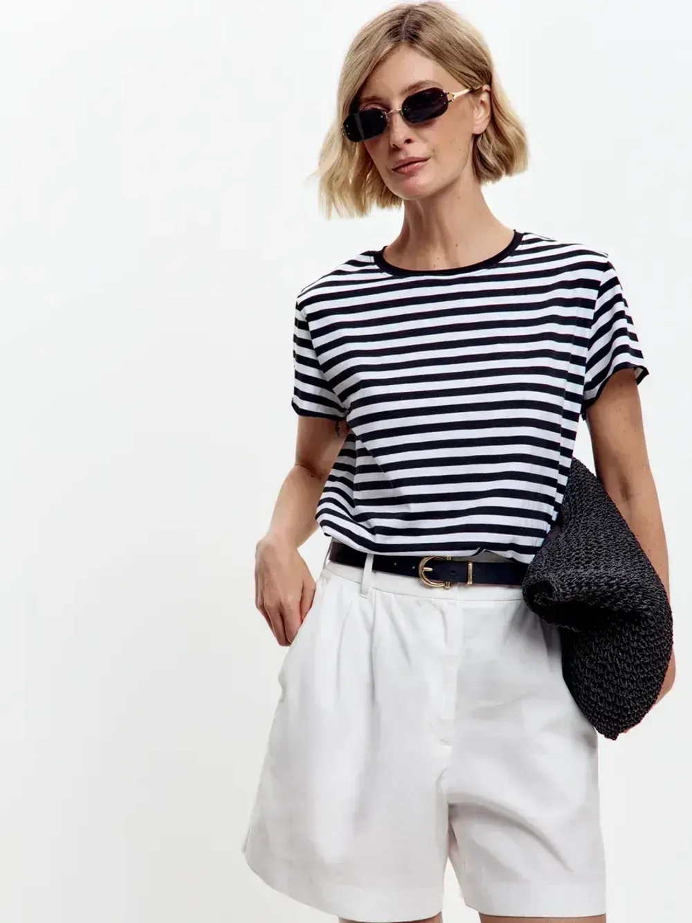 Футболка дизайнерская тельняшка оверсайз с фигурным низом тельняшка/черный