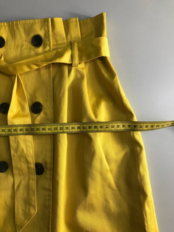 Юбка Bershka красивого цвета, маркировка М, визуально 46 размер