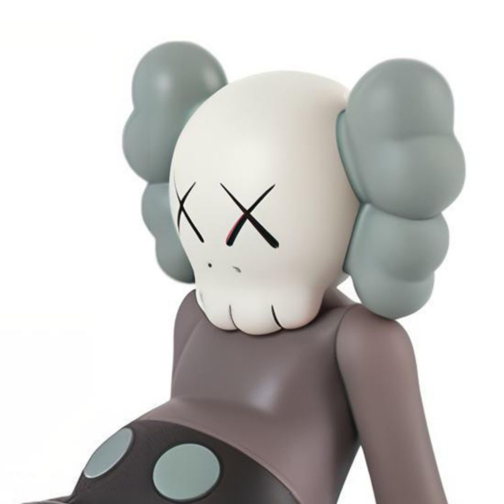 Дизайнерские игрушки KAWS KAWS Holiday Limited 7 VinylFigure / / 17.8cm, Limited-7