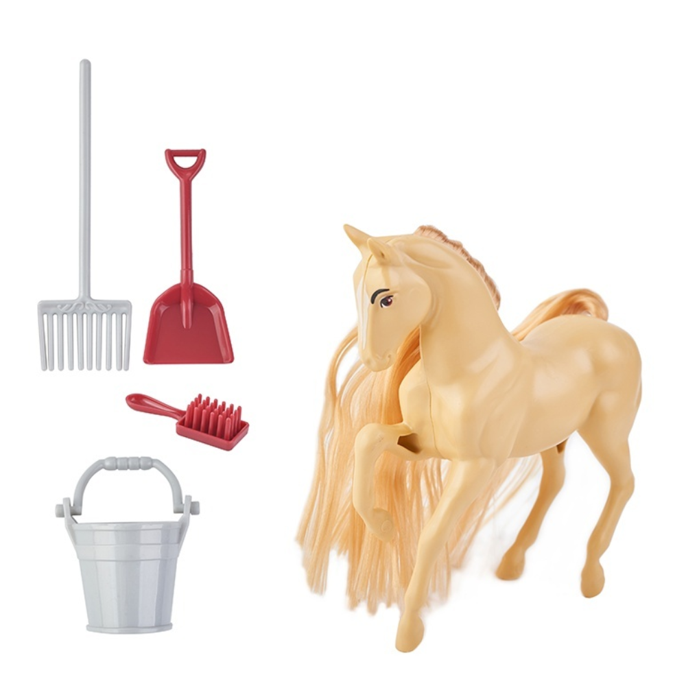 Лошадка с аксессуарами