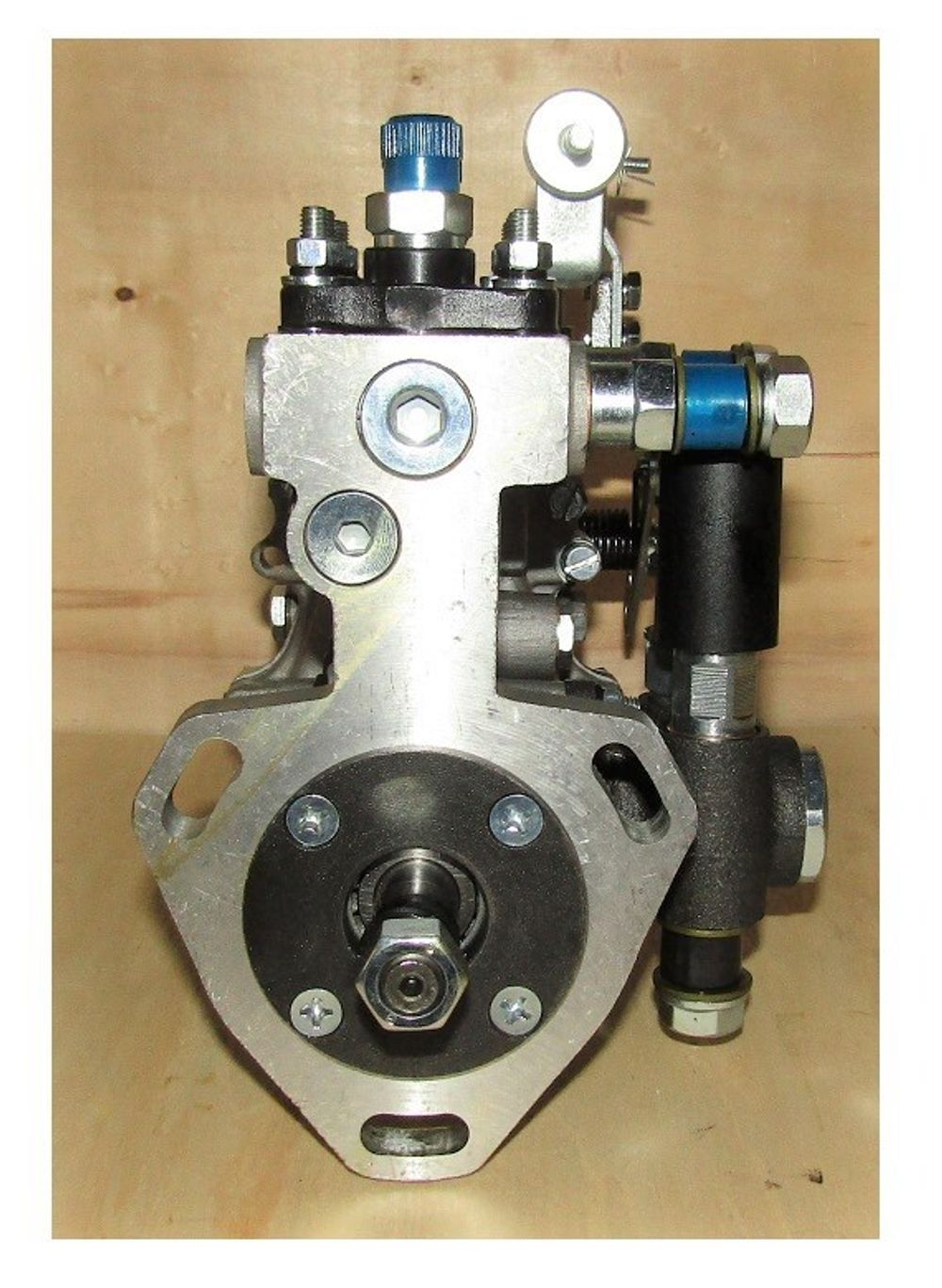 Насос топливный высокого давления TDY 19 4L/Fuel Injection Pump