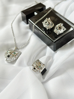 Серьги леопарды с серыми кристаллами, матовое серебро