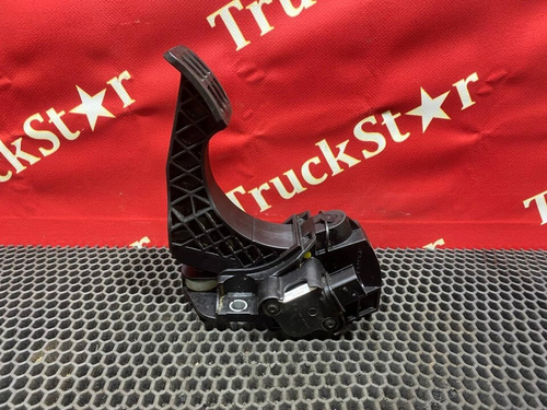 Педаль газа 2019г