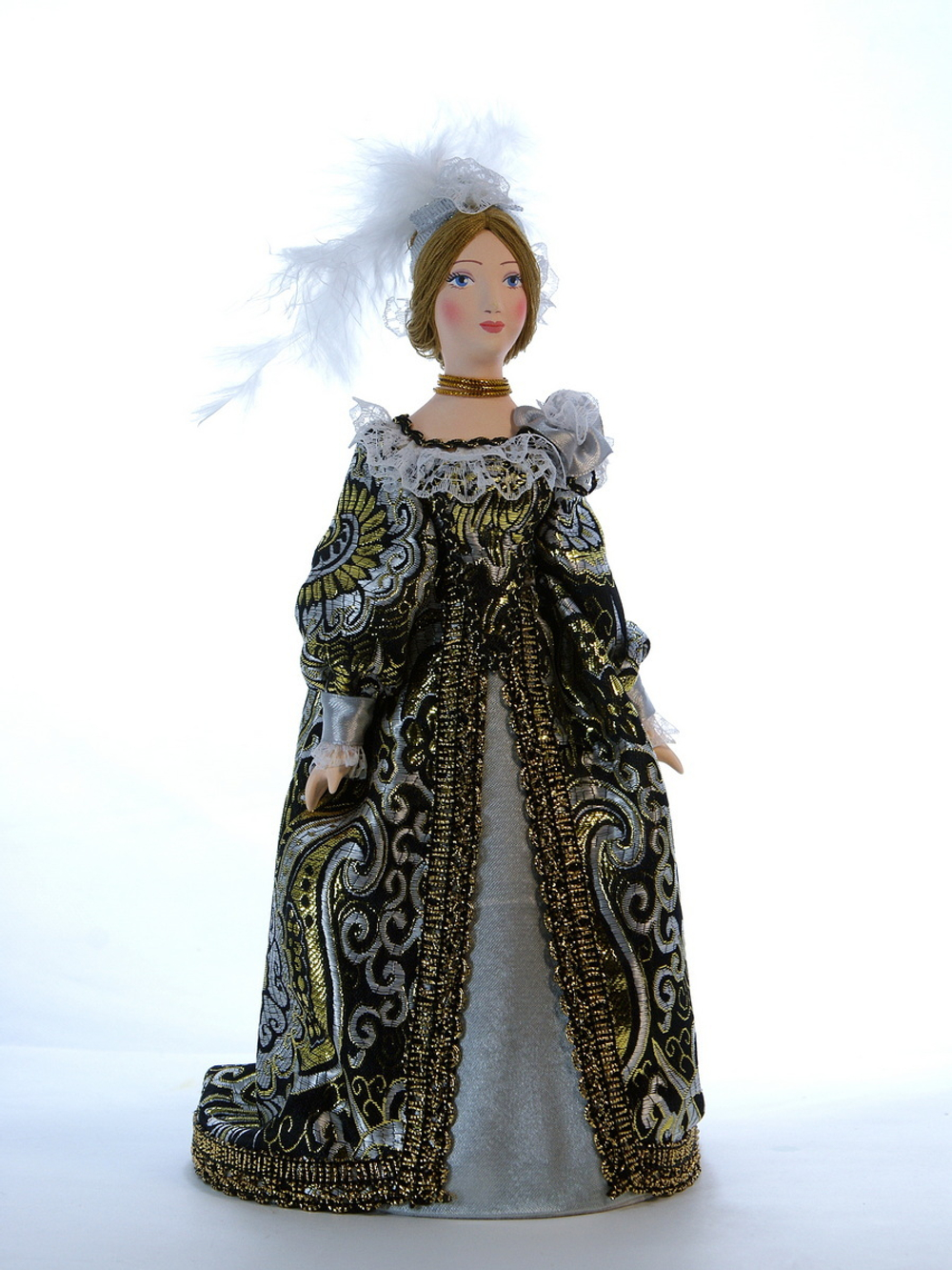 Кукла коллекционная Дама в придворном платье.