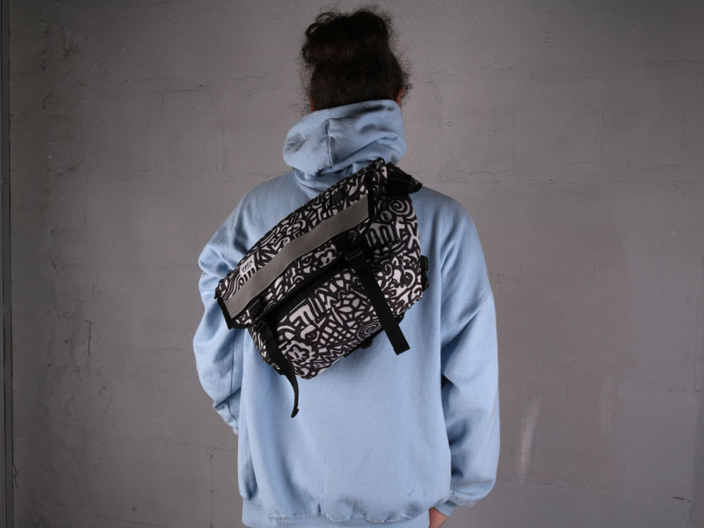 Сумка Messenger Civil NY Expert ss/25 красный
