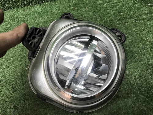 ПТФ правая BMW X5 F15 (2013-2018) LED