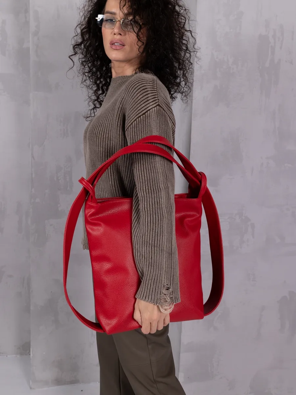 Сумка рюкзак через плечо большая трансформер