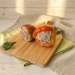 Перцы фаршированные с курицей /500 гр