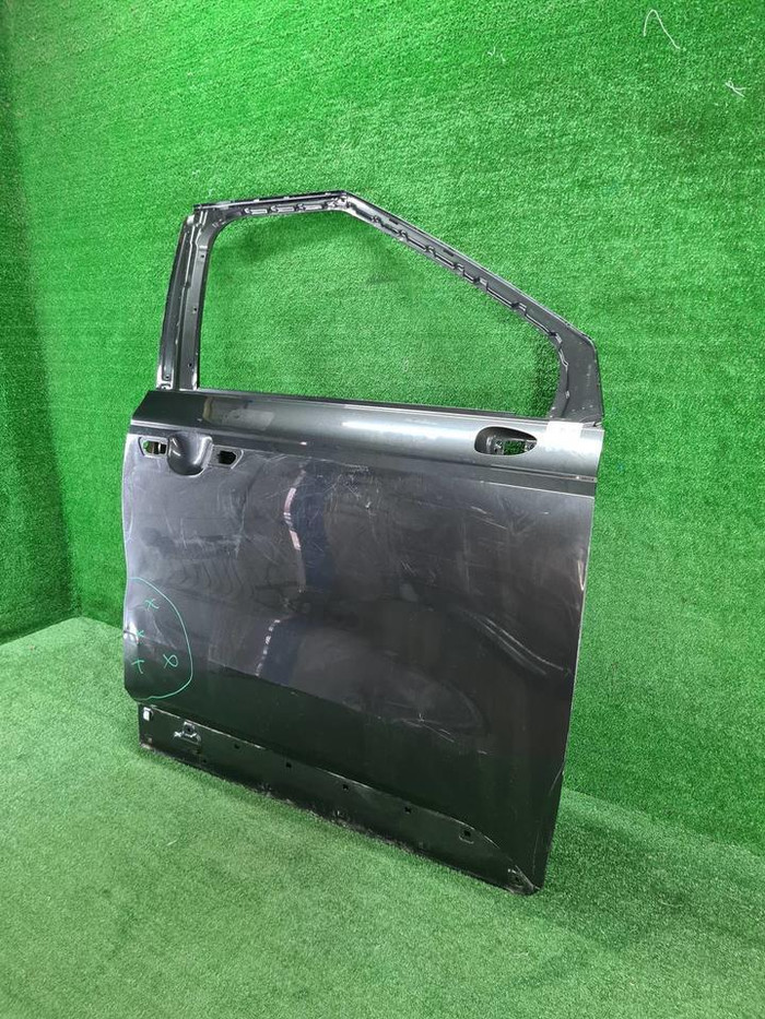 Дверь передняя правая Kia Carnival 4 (2020-н.в.)