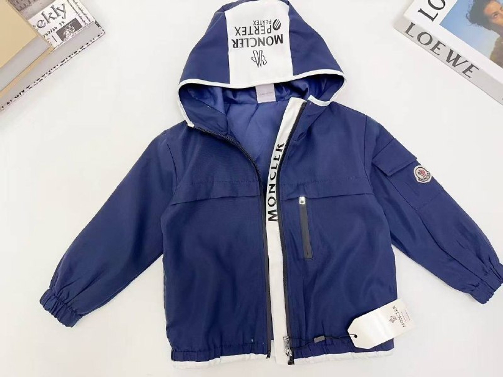 Детская ветровка Moncler