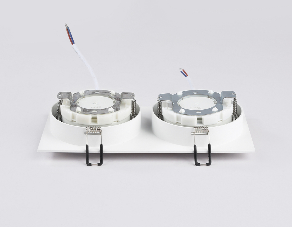 Светильник встраиваемый поворотный точечный GX53 TN51919/2 WH белый GX53 max 12W 220*115*23