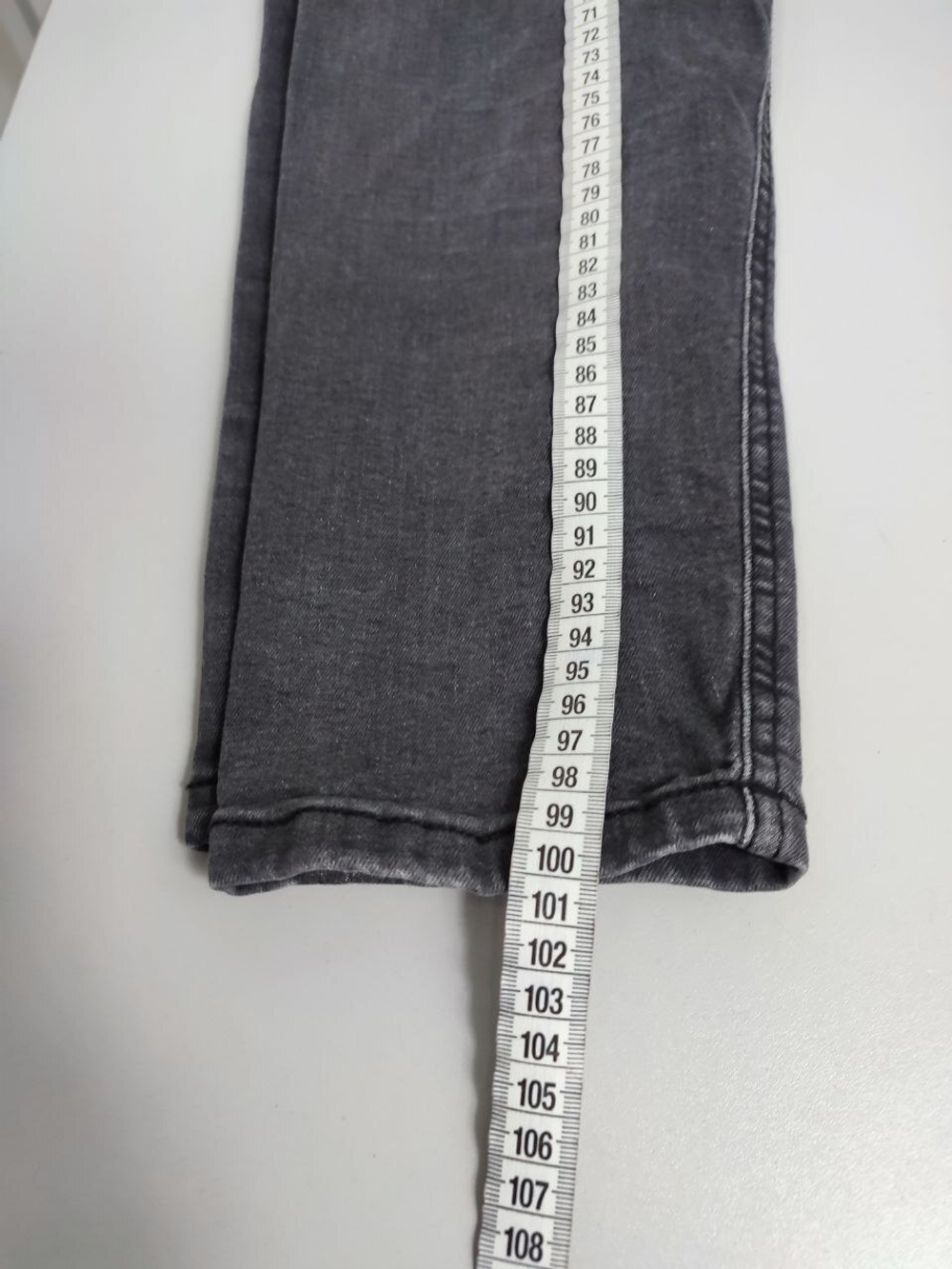 Джинсы Reserved зауженные 44 размер